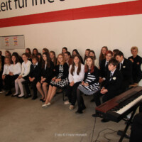 Chor der Neuen Musikmittelschule Weissenbach und Andreas Bartl | Foto © Franz Horvath 30 Jahre Triestingtaler Heimatmuseum