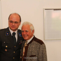 Hr. Ing. Christian Raith (Rotes Kreuz) und Hr. Ekkehard Bachmann (ehem. REWE Finanzvorstand) | Foto © Franz Horvath 30 Jahre Triestingtaler Heimatmuseum