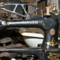 Die Nähmaschine von Generationen