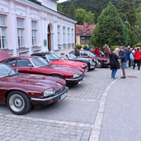Der "Jaguar Daimler Owners Sports and Touring Car Club" zu Gast im Museum (Mai 2026) | © Triestingtaler Heimat und Regionalmuseum Weissenbach, Foto: PeterS JDOST Besuch 2026